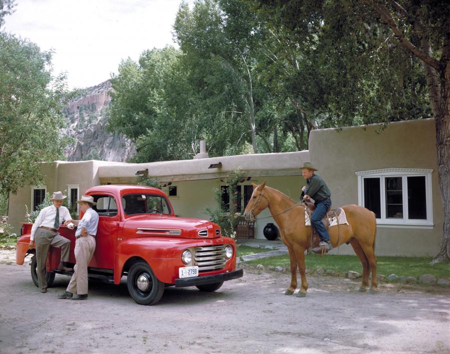  Ford F-1 Pickup Truck 1948 года  (фото 28 из 33)